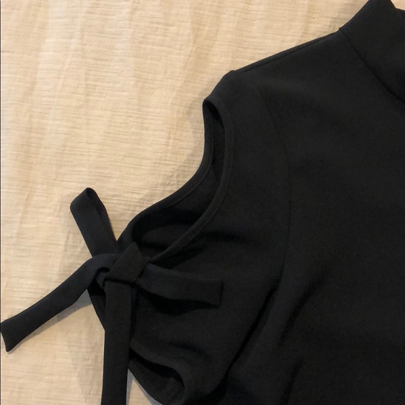 Milly Black Open Shoulder top with bows- Size 6 - Picture 5 of 8